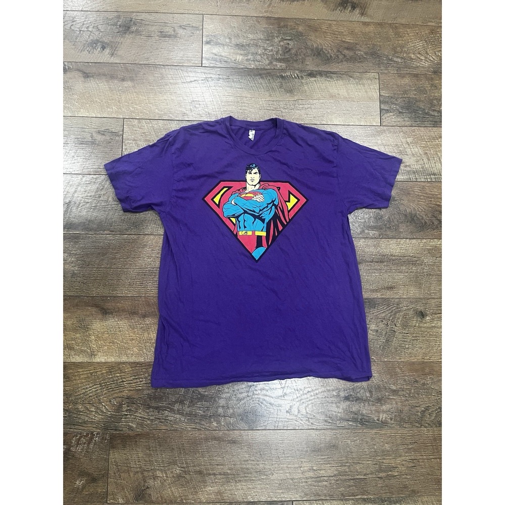 Superman Big Graphic Tee Shirt Alstyle - Purple -‎ Large - DC Comics